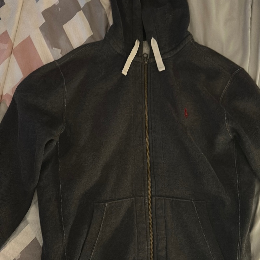 Men’s sweatshirt